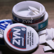 Various custom Zyn can designs